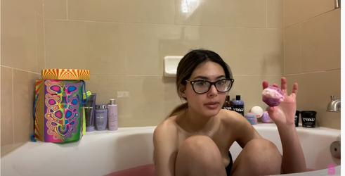 tessibathstream.png