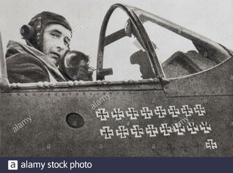 the-allied-pilots-in-the-raf-the-polish-air-force-wing-commander-stanisaw-skalski-was-at-the-h...jpg