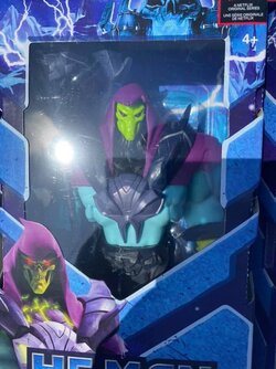 netflix-cgi-motu-figures-002_full.jpg