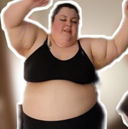 Chantal Sarault Mid-Upper Arm Roll.png