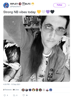 RipoleySelfie.png