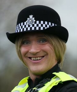 2tranny brit cop.jpg