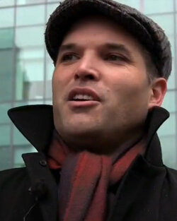 Matt_Taibbi_Occupy_Wall_Street_02_(cropped).jpg