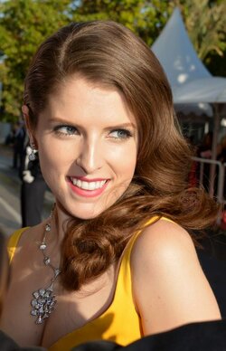 Anna_Kendrick_Cannes_2016_2.jpg