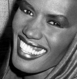 GRACE JONES SMILE 2.jpg
