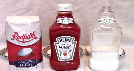 5-Reasons-Heinz-GMO-Ketchup-Is-EXTREMELY-Toxic-And-Dangerous-To-Consume[1].jpg