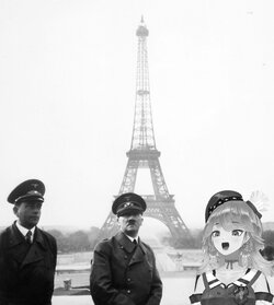 Adolf_Hitler_in_Paris_1940k.jpg