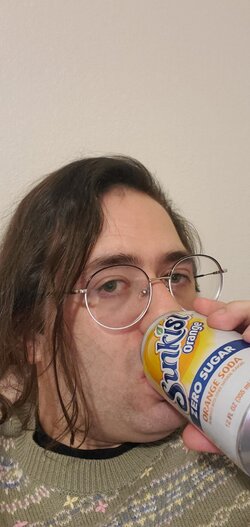 FECk_qLWUAElNvW.jpg