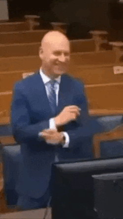 ezgif.com-gif-maker - 2021-11-18T143408.031.gif