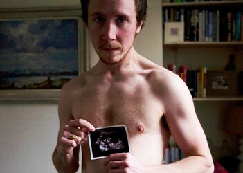 trans-man-denied-father-baby-860x613.jpg