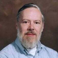 dennis-ritchie-e1522689274527.jpg
