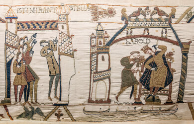 Bayeux_Tapestry_32-33_comet_Halley_Harold.jpg