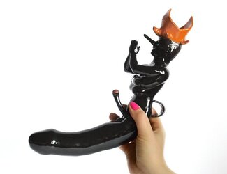 dildo pinnochio.jpg