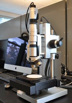High-Powered-digital-microscope-to-analyse-pit-depth-pit-volume-pit-frequency-and-area.jpg