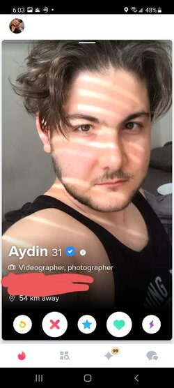 Screenshot_20211206-180309_Tinder.jpg