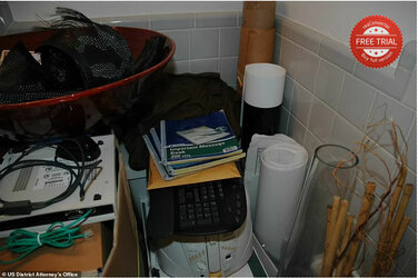 51405271-10280285-The_household_manual_told_staff_Try_and_anticipate_the_needs_of_-a-1_1638818...jpg