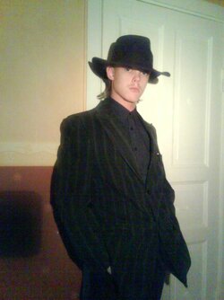 Syrsa esquire.jpg