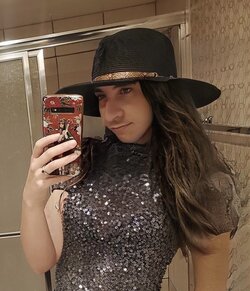 B855CA78-F677-4691-9218-17C2D1F0ED3B.jpeg