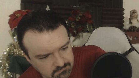 Screenshot_20211223-171403_YouTube.jpg