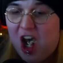 DemonMommaStuffYrMouthPhatBoi.jpg