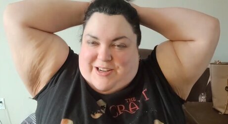 Screenshot_20220102-140832_YouTube.jpg