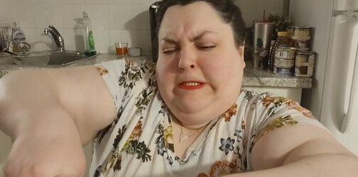 Screenshot_20220117-171251_YouTube.jpg