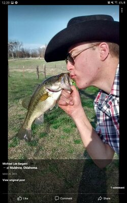 Screenshot_20220119-003936_Facebook.jpg