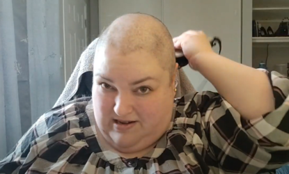 FireShot Capture 1928 - SHAVING MY HEAD FEMALE PATTERN BALDNESS - Y_ - https___www.youtube.com...png