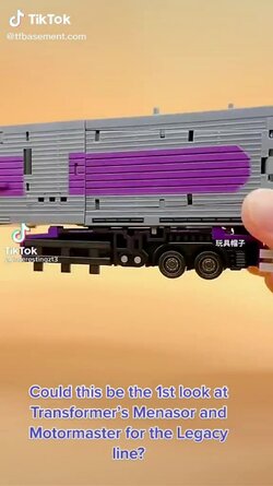 Transformers Legacy Motormaster In-Hand Image (12)__scaled_800.jpg