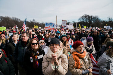anti-vaccine-rally-01.jpg