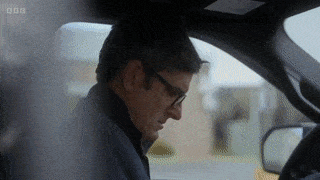 louis watching ip2.gif