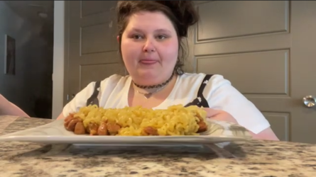 Screenshot_2022-02-19 videoplayback(1).png