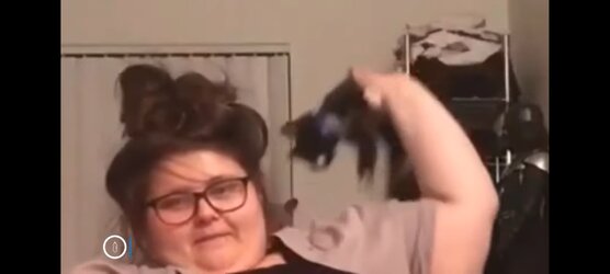 Screenshot_20220223-193547_YouTube.jpg