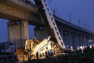 wenzhou-china-accident.jpg