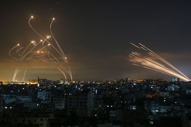 iron dome vs dumbfire rockets.png