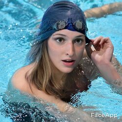 FaceApp_1647733454694_copy_900x900.jpg