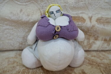 my_android_18_plush__by_overlordmetal_dehfcfh.jpg