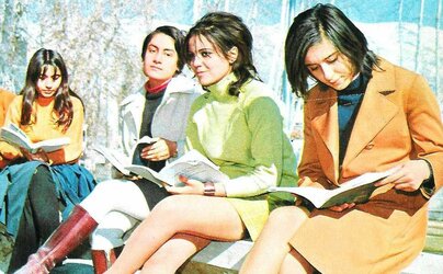 iranian-women-before-1979-revolution-tehran-university.jpg