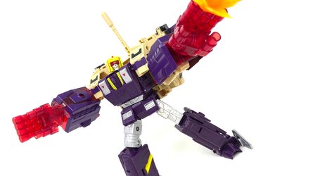 Legacy-Blitzwing-04.jpg
