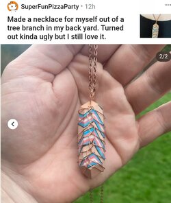 Troonnecklace~2.jpg