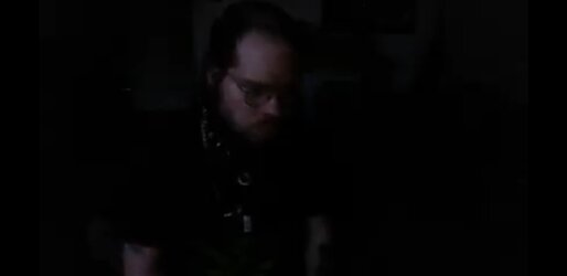 Screenshot_20220326-204748_Via.jpg