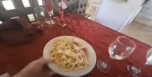 1648995749572.png