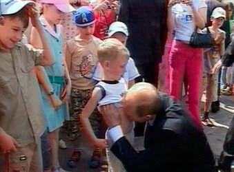 putin-boy-kiss.jpg