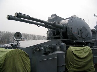 1280px-AK-130_on_destroyer_«Nastoychivyy»_in_Baltiysk,_2008_(1).jpg
