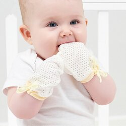 3-Pairs-Lot-Cute-Cartoon-Baby-Gloves-Newborn-No-Scratch-Mittens-Infant-Boys-Girls-Handguard-To...jpg