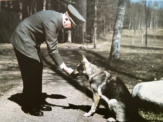 Hitler and His Beloved Dog Blondi (10).jpg