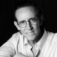 Armando - old headshot.jpg