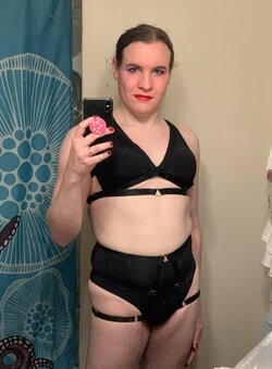 Black bra full length.jpeg