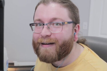 VAUSH.jpg