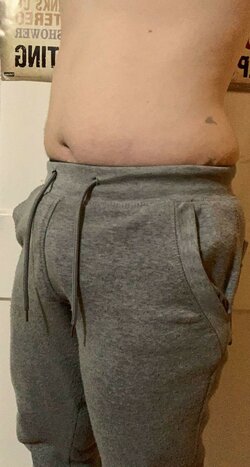4h9xvx6044o81~1.jpg